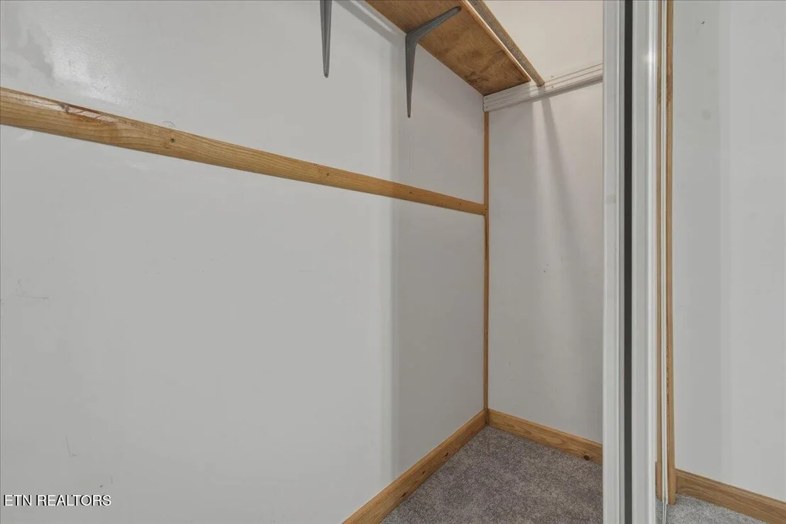 Photo of 142 Oak Drive