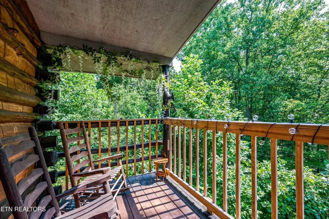 Photo of 2338 Jims Way
