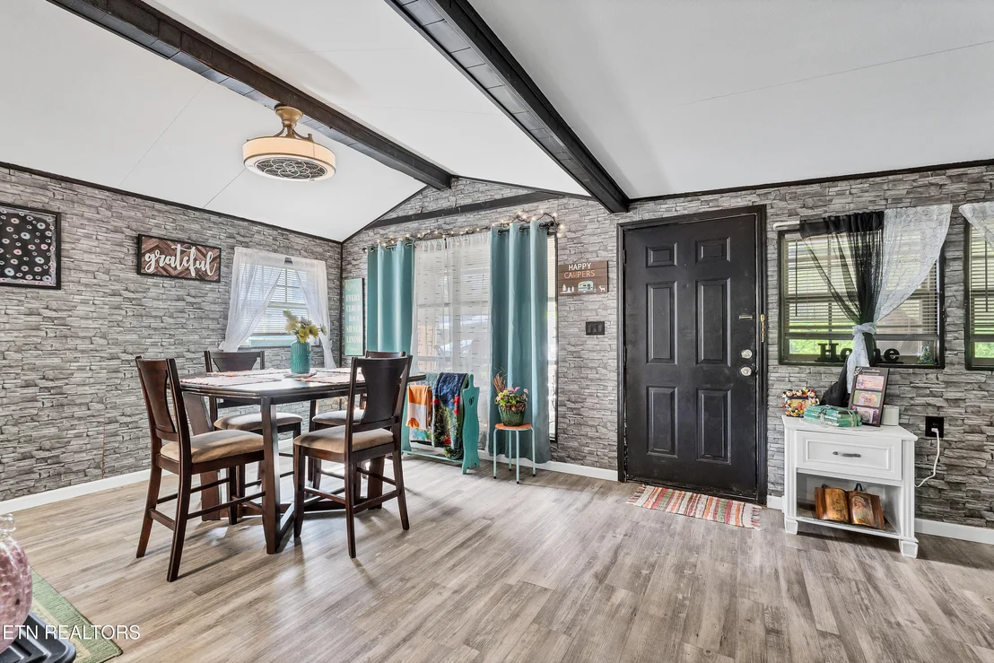 Photo of 419 Mountain Thrush Drive