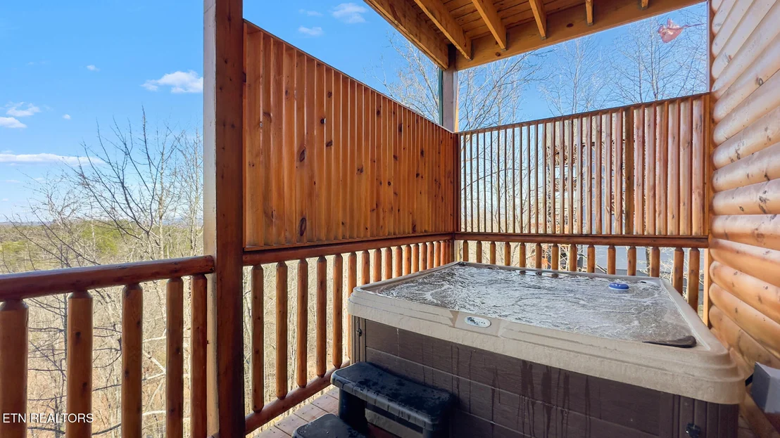 Photo of 1120 N Trail Drive