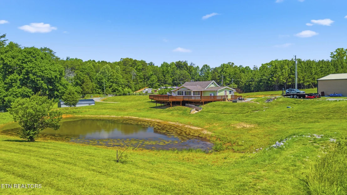 Photo of 220 Three Point Rd