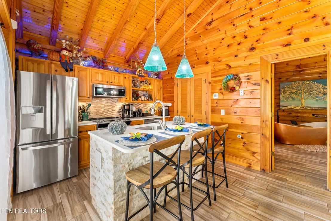 Photo of 2323 River Port Way