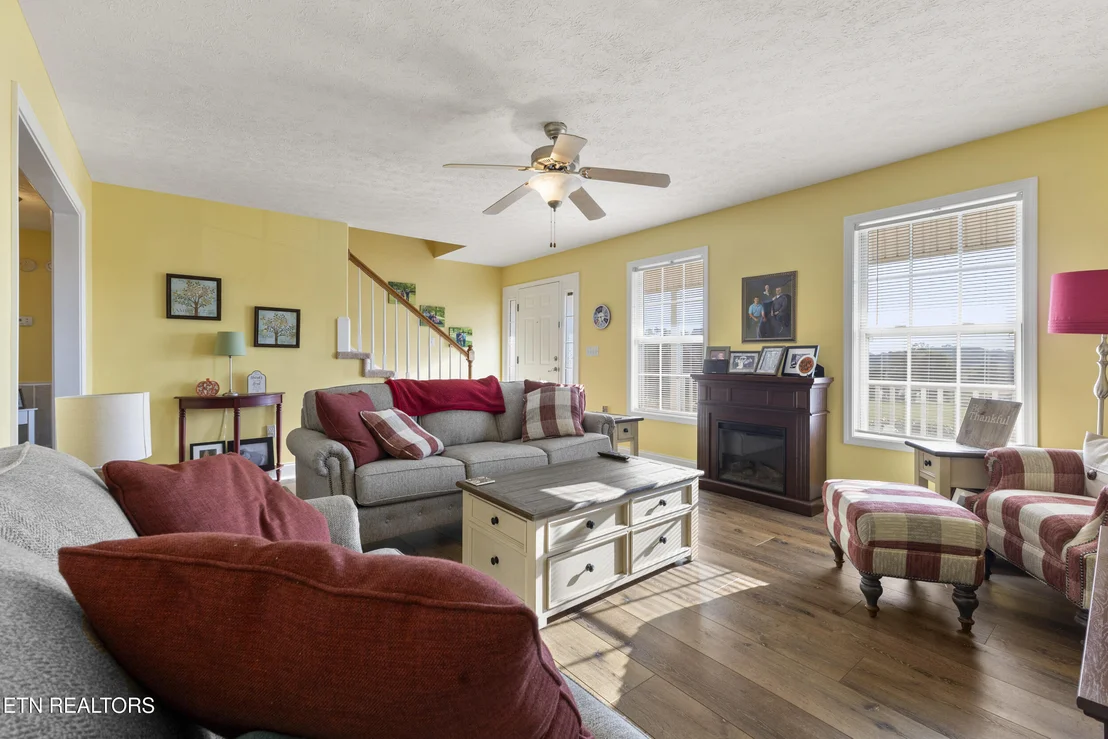 Photo of 1452 Windfield Drive