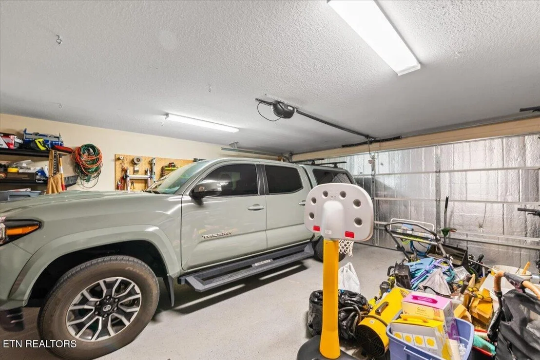 Photo of 6101 Starflower Lane