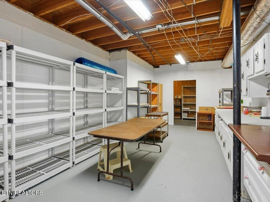 Photo of 311 Alberts Cove