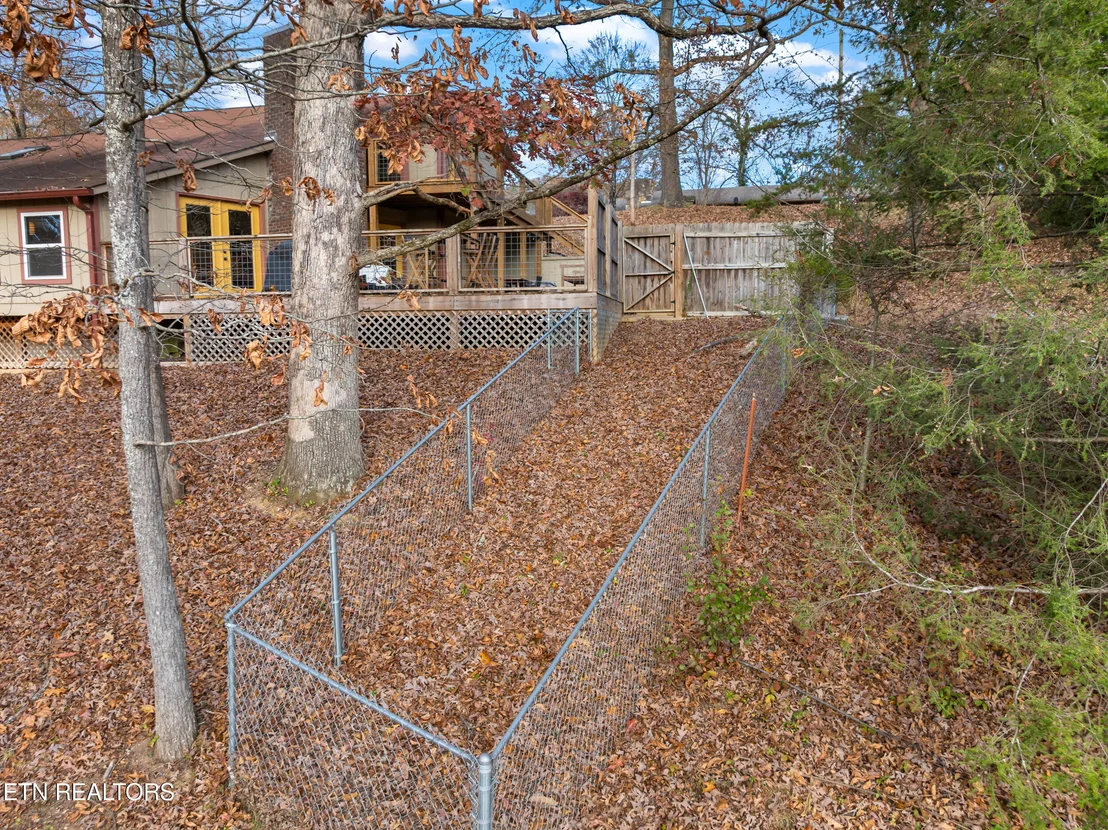 Photo of 1634 Spruce Drive
