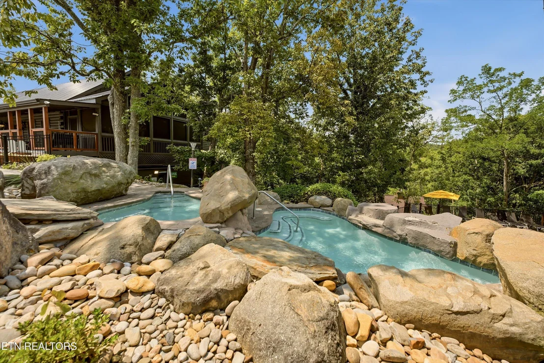 Photo of 919 Deer Run Way