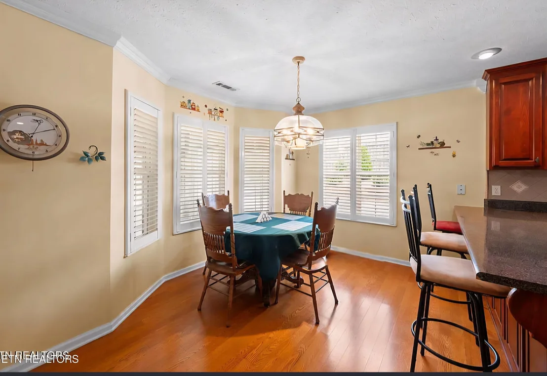 Photo of 674 Southview Circle