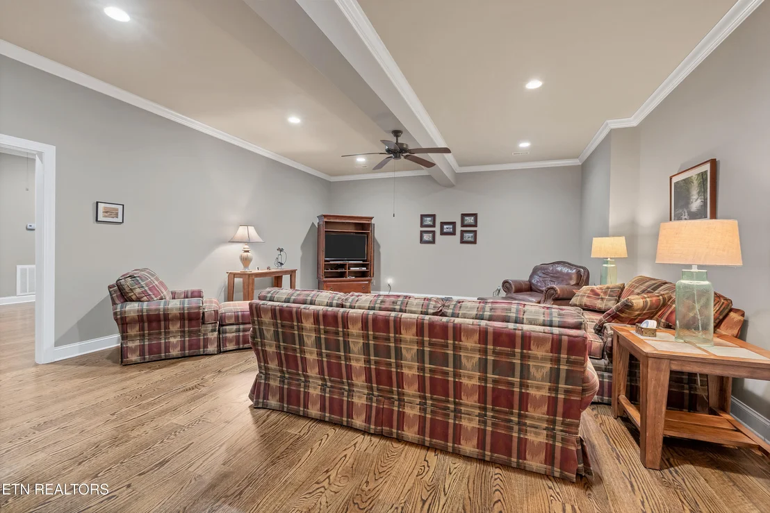 Photo of 731 Hunters Run Rd