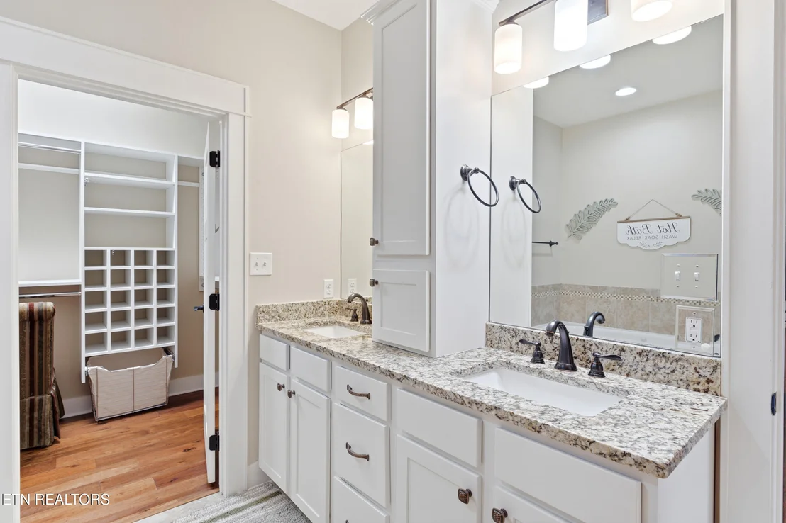 Photo of 484 Bobcat Run Drive