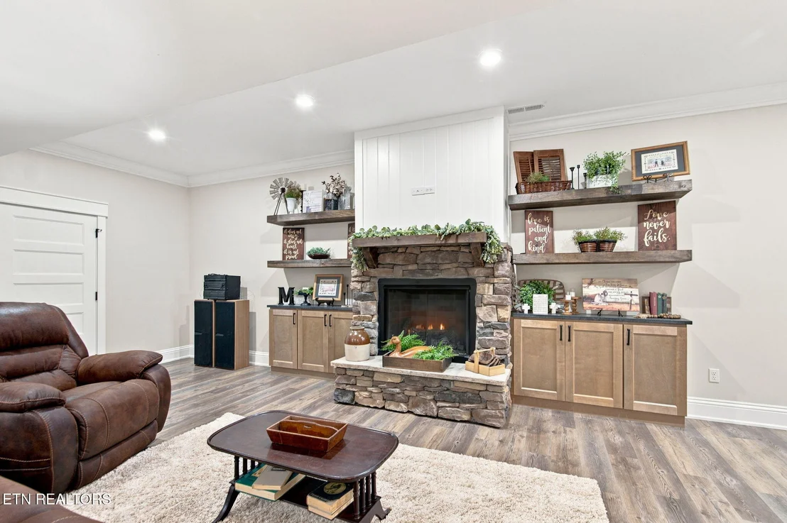Photo of 504 Pumpkin Hollow Rd