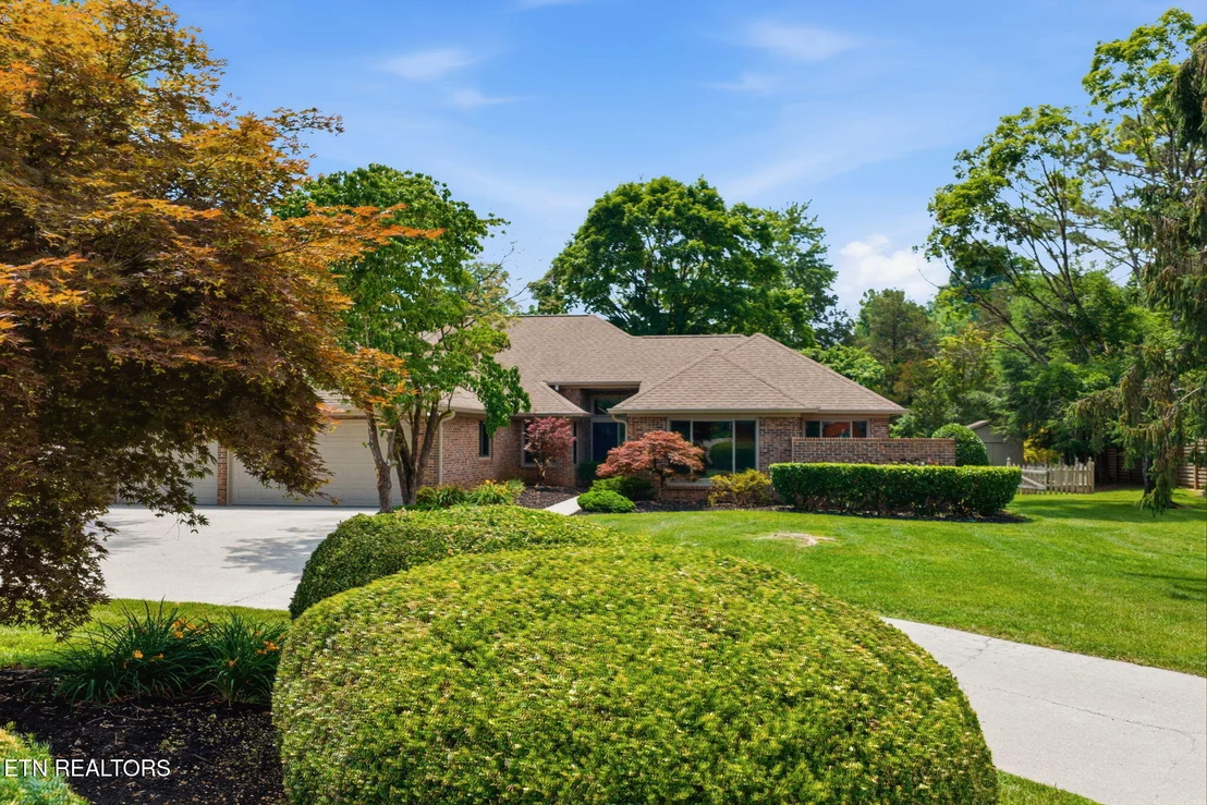 Photo of 452 Mariner Point Drive