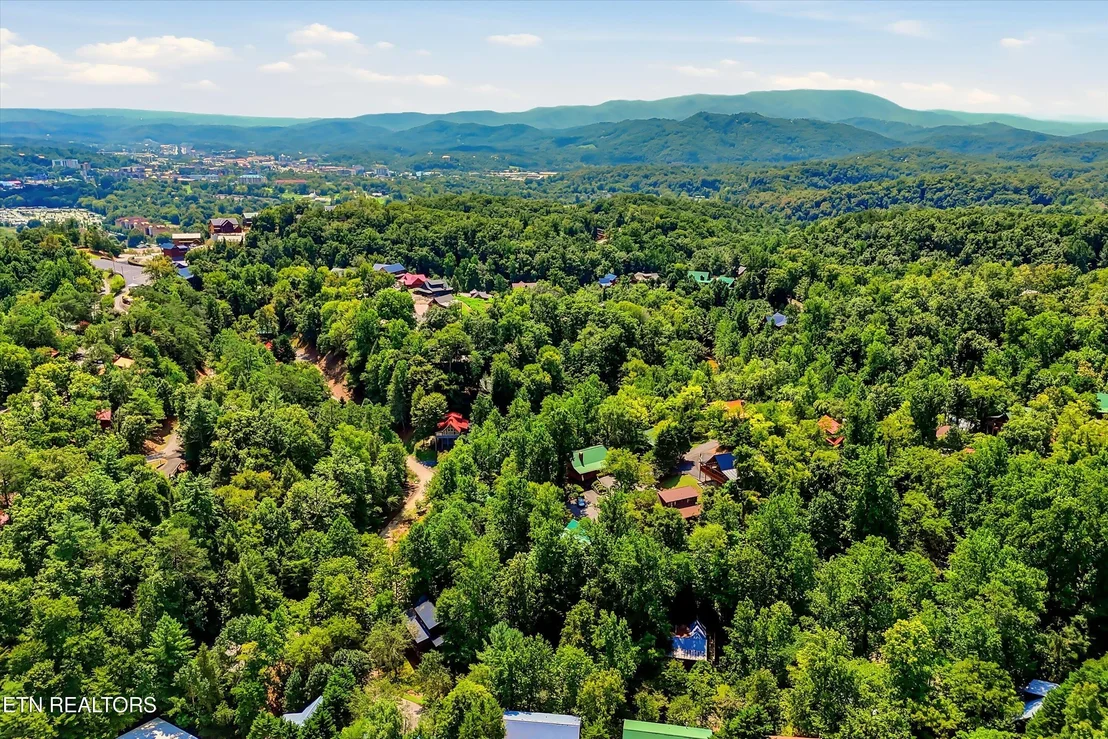 Photo of 919 Deer Run Way
