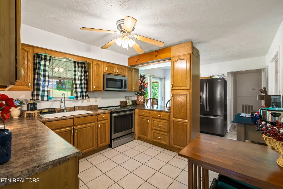 Photo of 310 Hollifield Drive