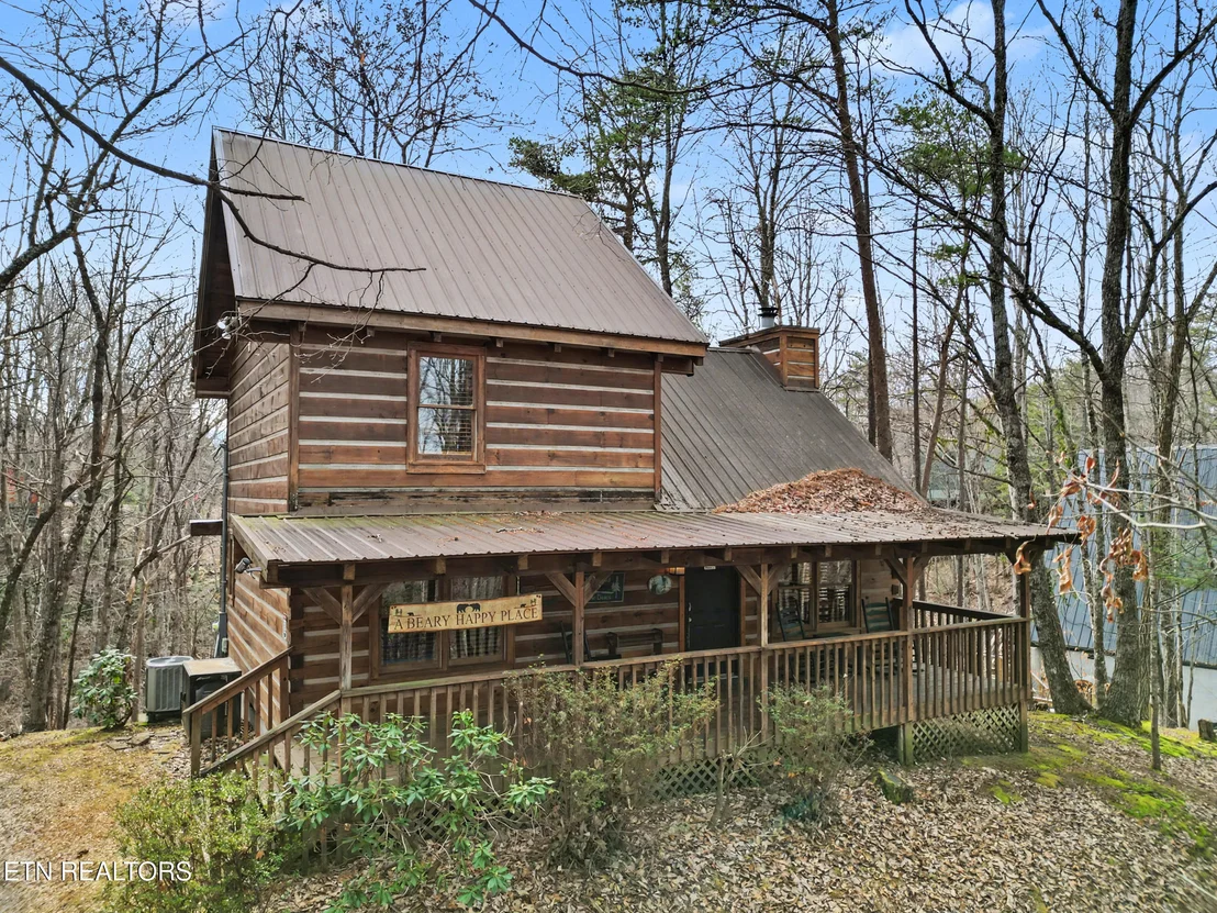 Photo of 1141 Ski View Lane