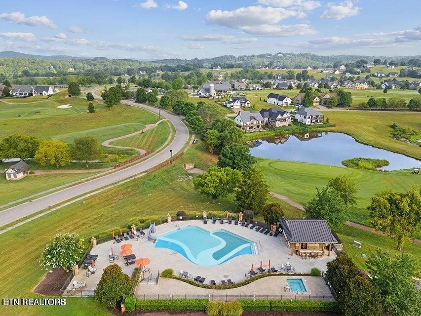 Photo of 511 Mockingbird Lane