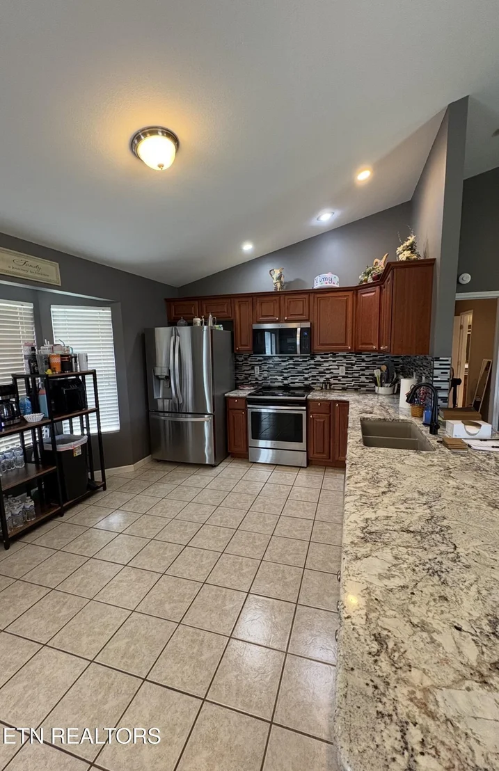 Photo of 1757 River Rd