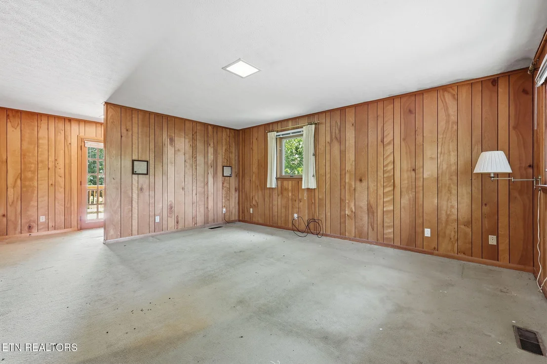 Photo of 114 Balboa Circle