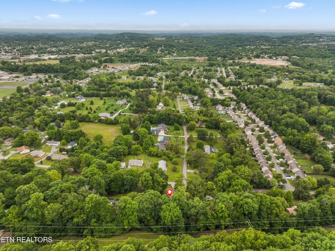 Photo of 1302 Irwin Drive