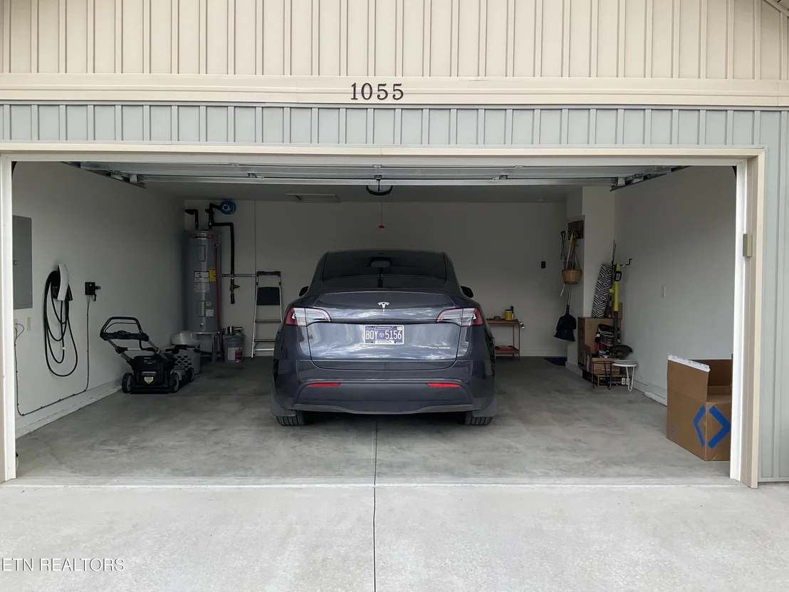 Photo of 1055 Evan Court