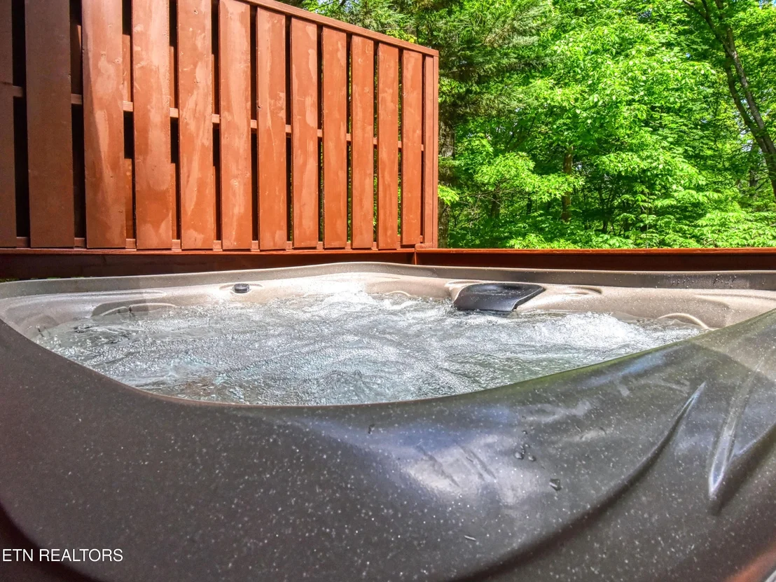 Photo of 380 Laurel Rd