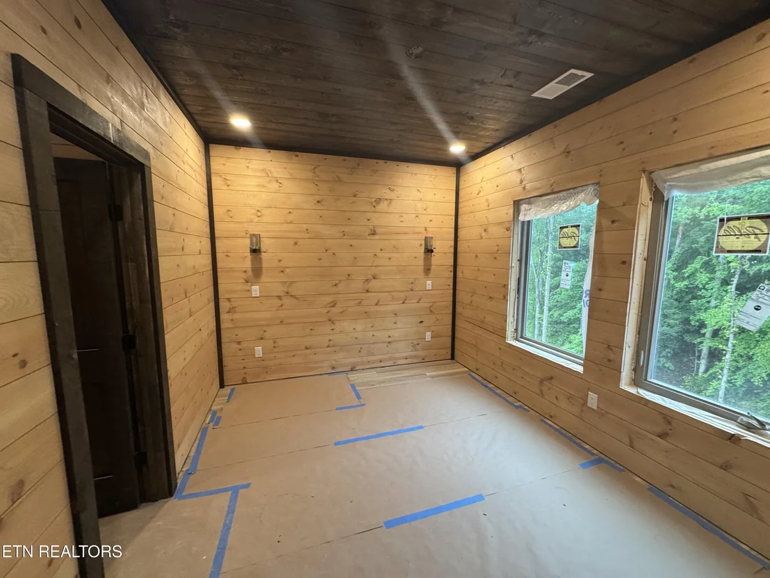 Photo of 440 Hatchet Way