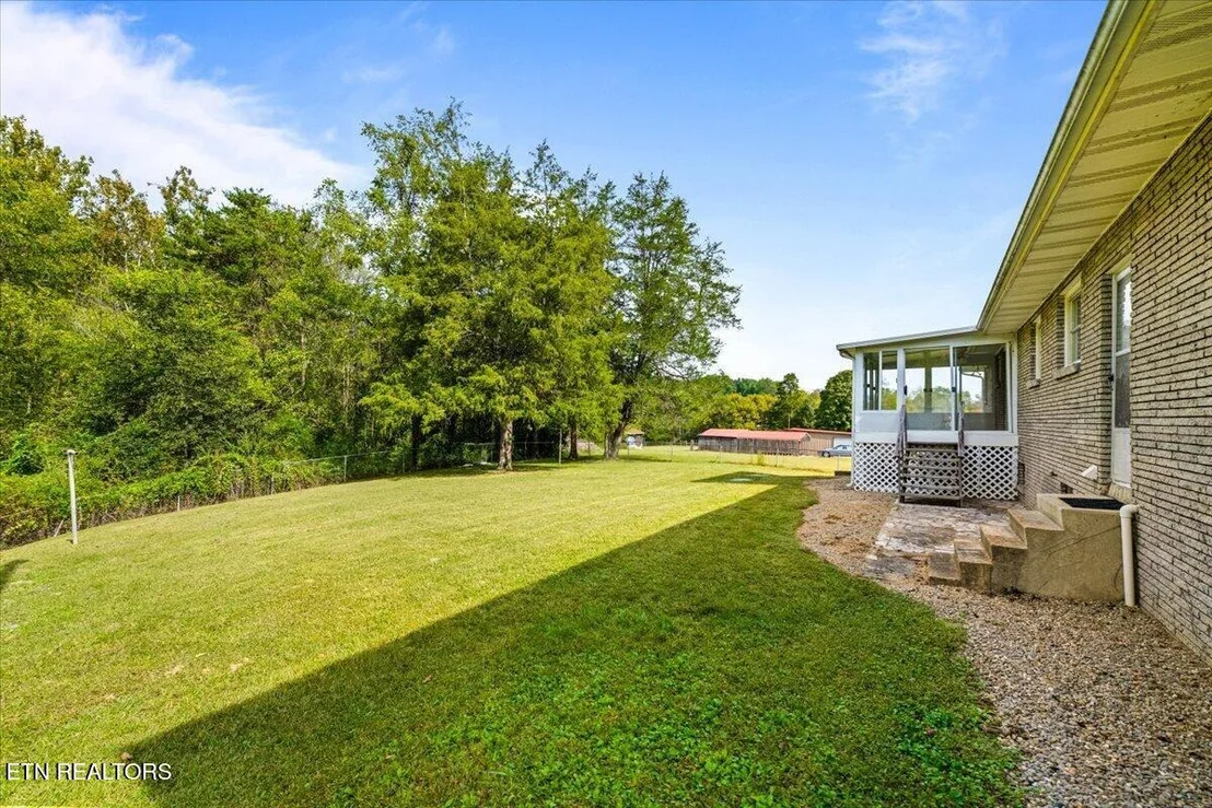 Photo of 154 E Wolf Valley Rd