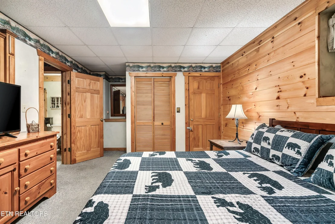Photo of 722 Nighthawk Way