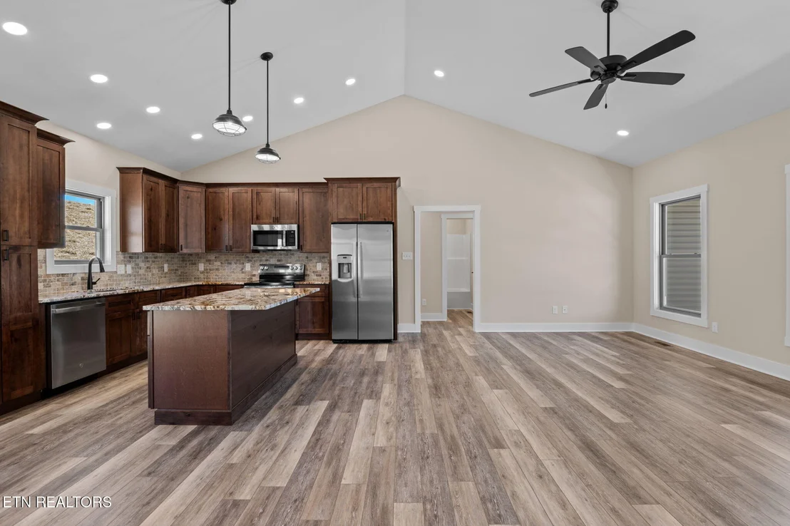 Photo of 380 Hillvale Road