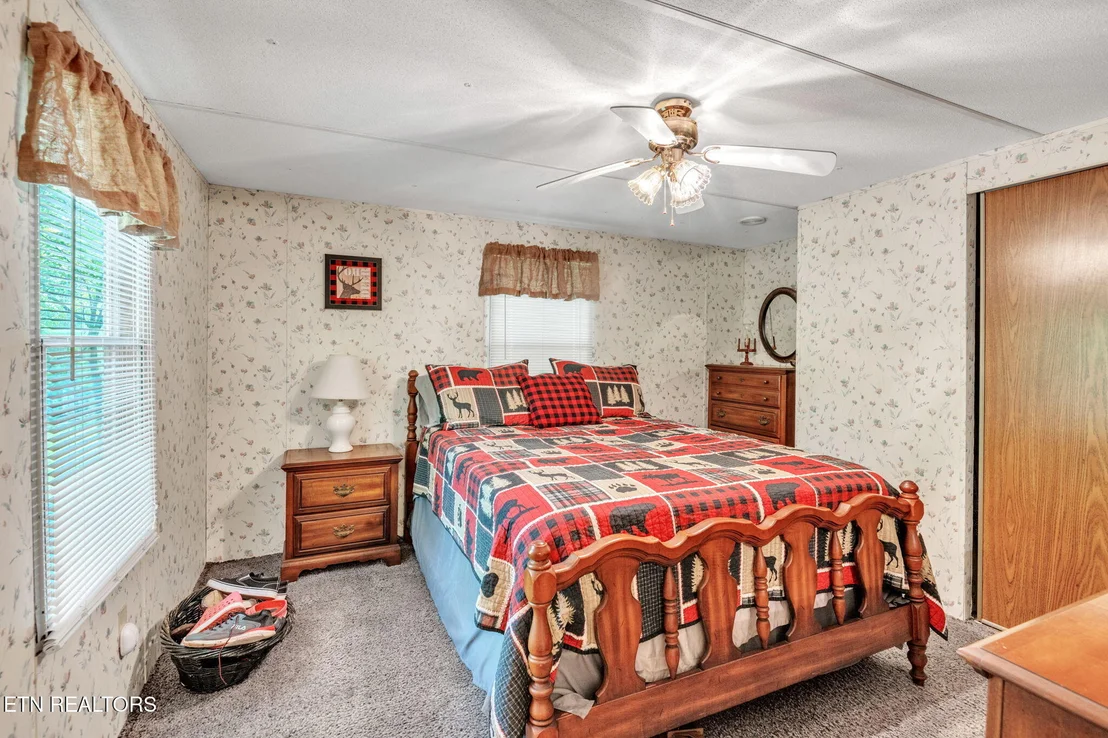 Photo of 237 Blue Ridge Rd