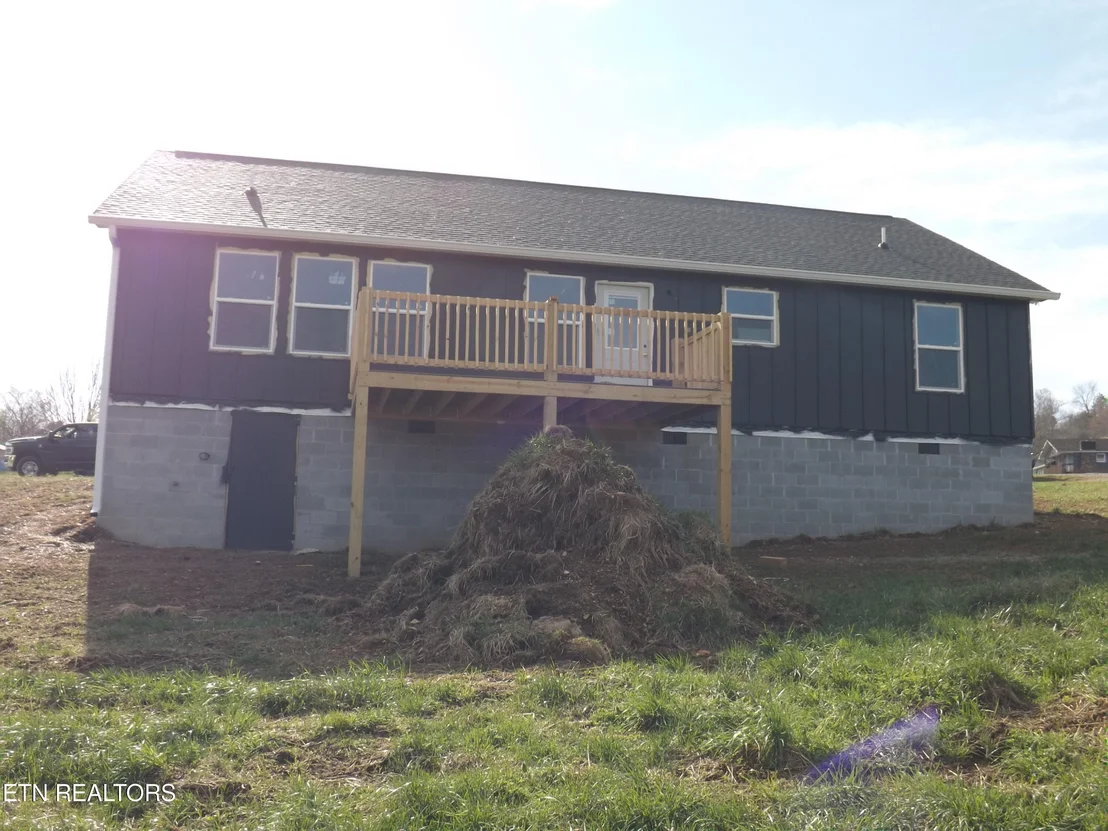 Photo of 955 Shawanee Rd