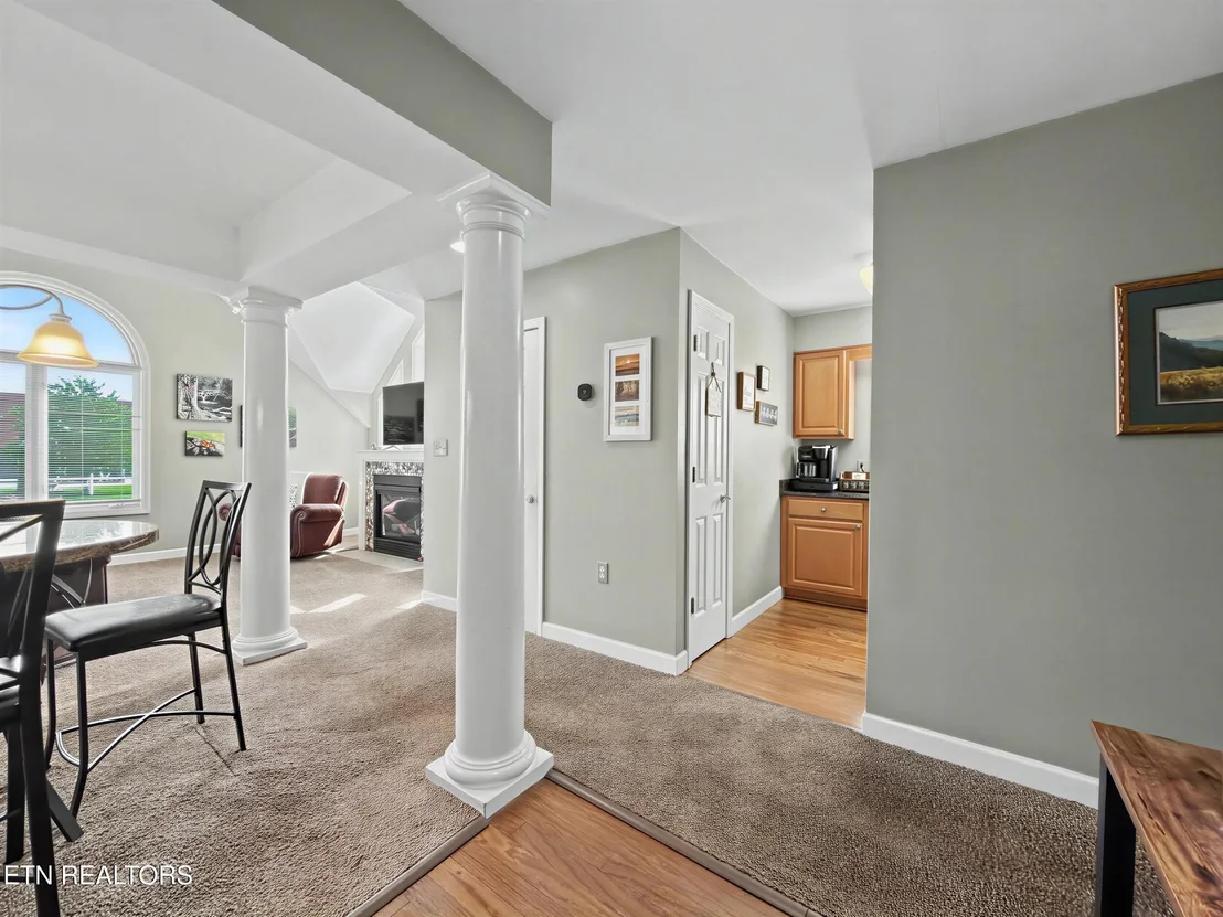 Photo of Unit UNITB301 at 609 River Place Way