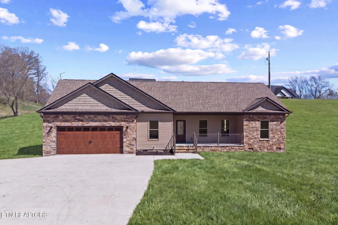 Photo of 380 Hillvale Road