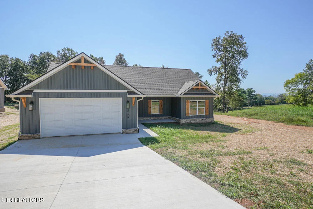 Photo of 5145 Gregory Rd