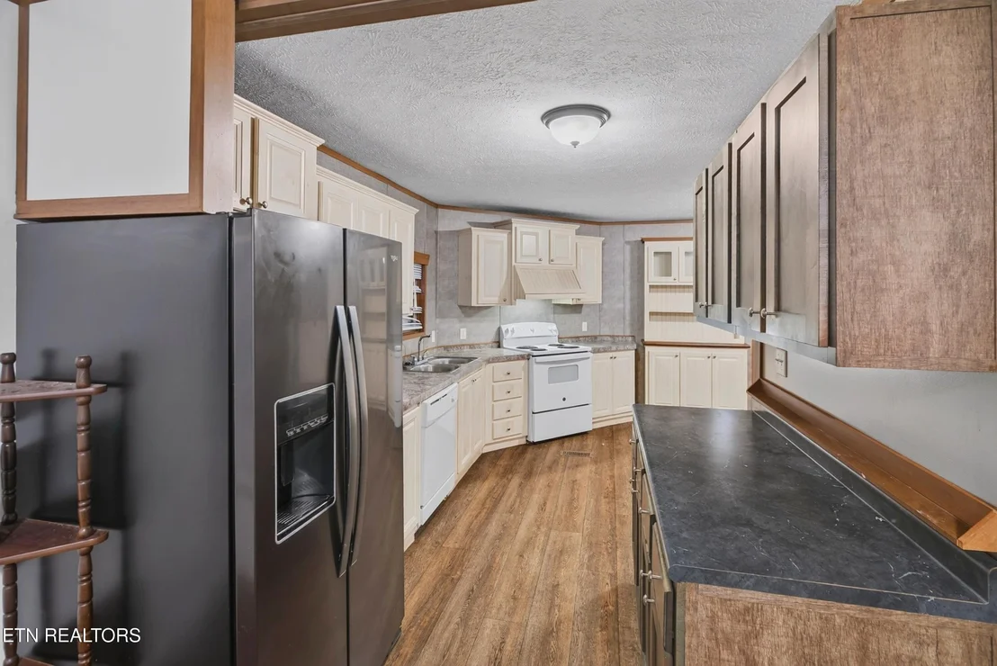 Photo of 2501 Upper Caney Valley Rd