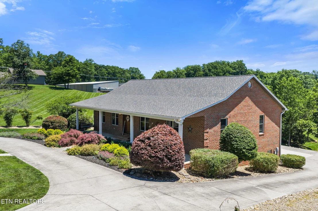 Photo of 239 Sequoyah Rd