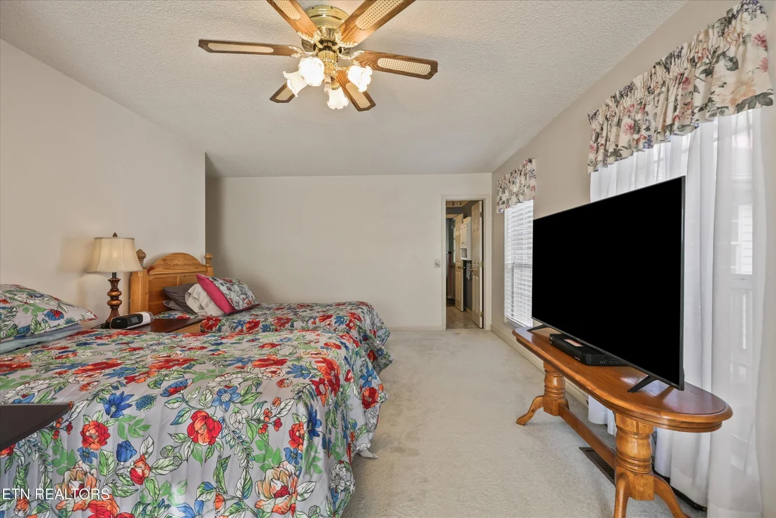 Photo of 2418 Tipton Loop Rd
