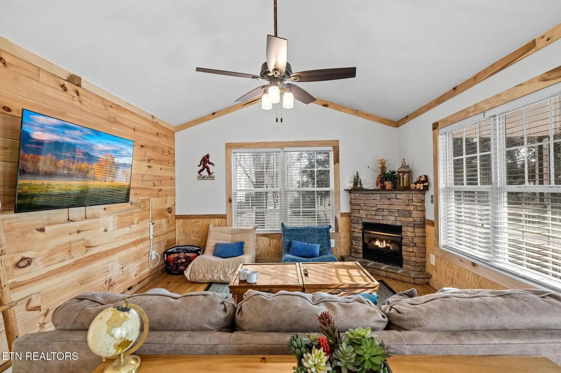 Photo of 644 Lloyd Huskey Rd