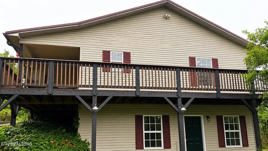 Photo of 110 Falcon Crest Drive