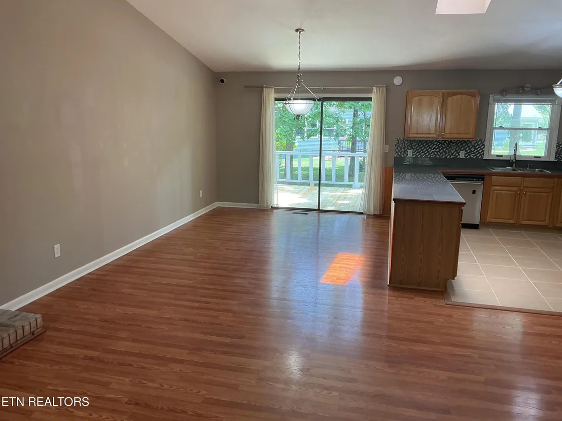 Photo of 111 Eagle Lane