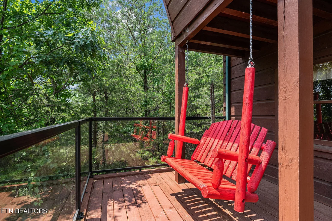 Photo of 928 Falcon View Way