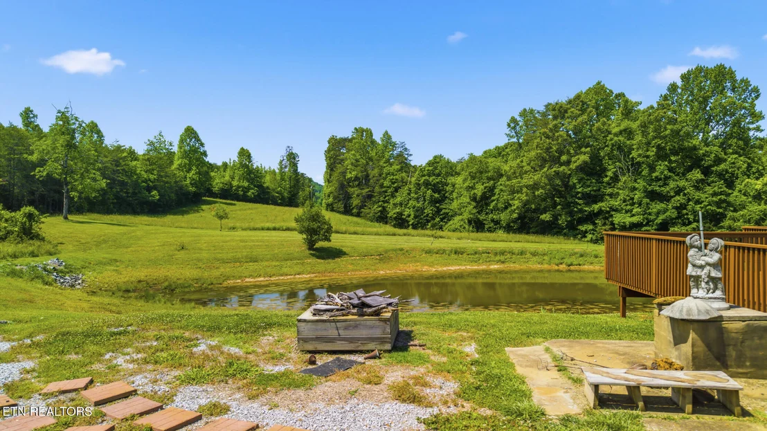 Photo of 220 Three Point Rd