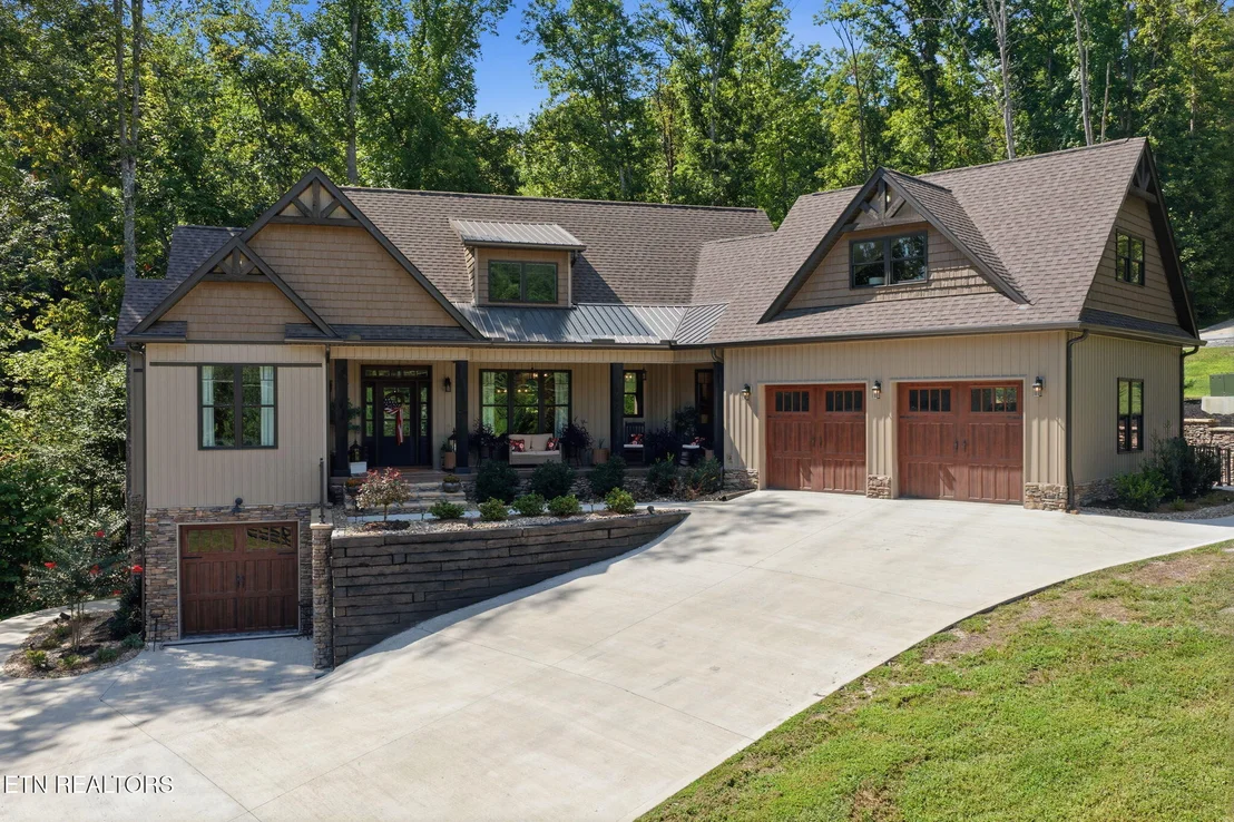Photo of 504 Pumpkin Hollow Rd