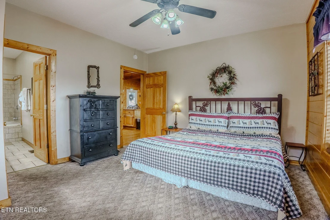 Photo of 4170 Chamberlain Lane
