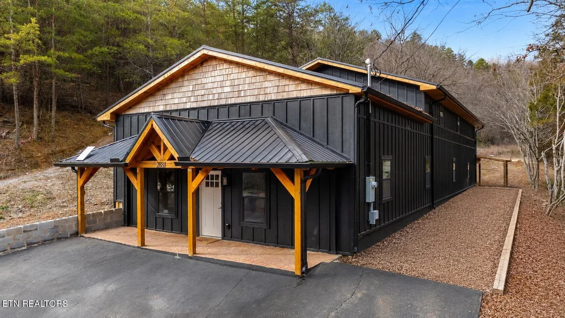Photo of 2881 Caughron Mountain Rd