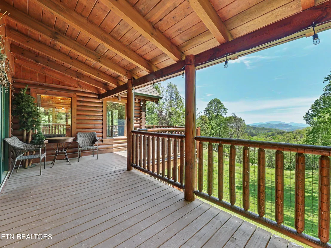 Photo of 2414 Walnut Cove Way Way