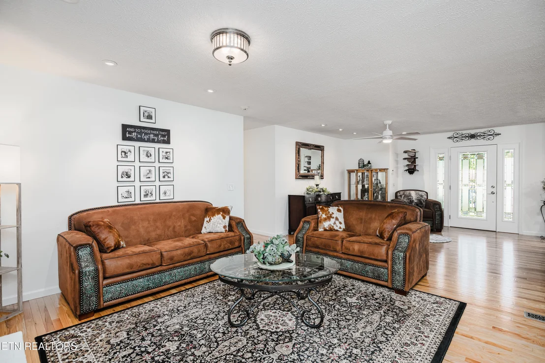Photo of 269 Mohawk Circle