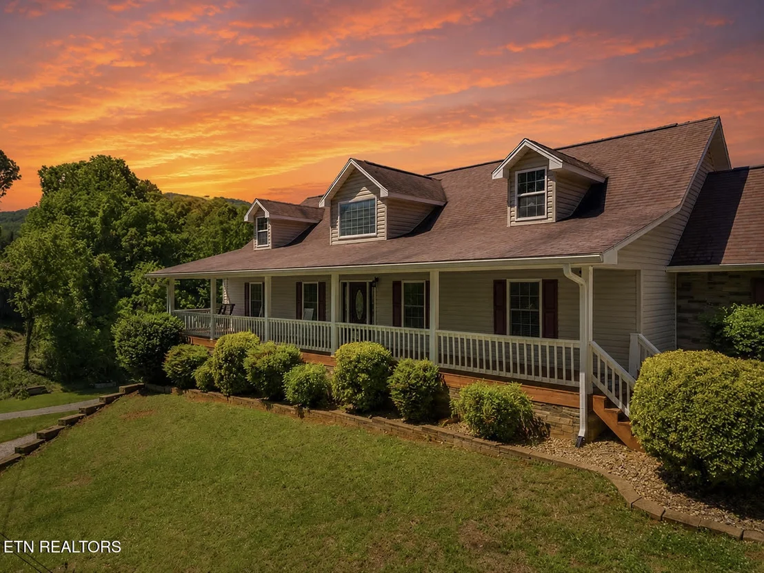 Photo of 2433 Green Rd