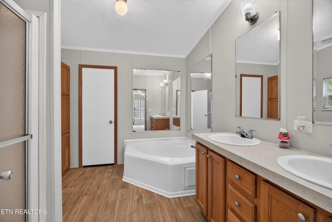 Photo of 137 Morrison Subdivision Rd