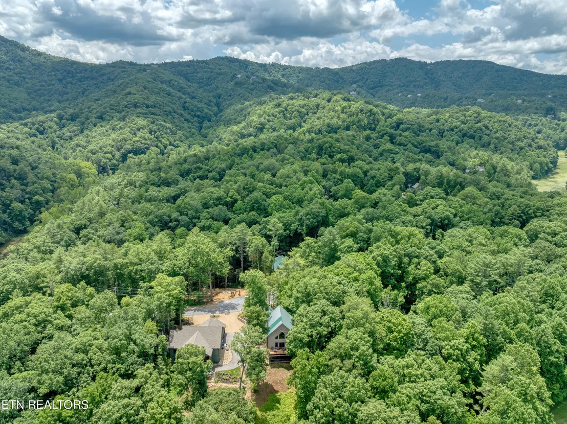 Photo of 374 Laurel Rd